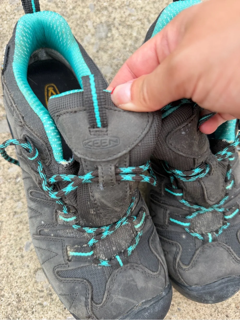 KEEN Gypsum Waterproof Hiking Shoes – Women’s Size 8 (EU 38.5)